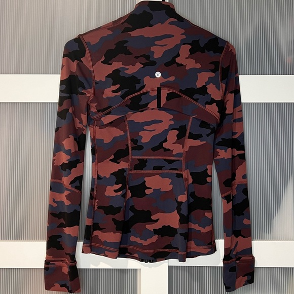 Lululemon women’s define jacket size 4 - Picture 9 of 13